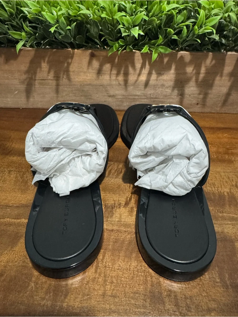 Tory Burch Mini Miller Jelly Thong Sandals Black Gold 166808 Womens Size 10